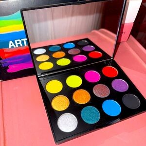 M.A.C Art library- It’s designer